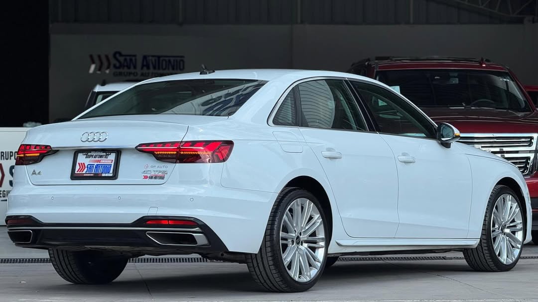 Audi A4 2023 - Imagen 7